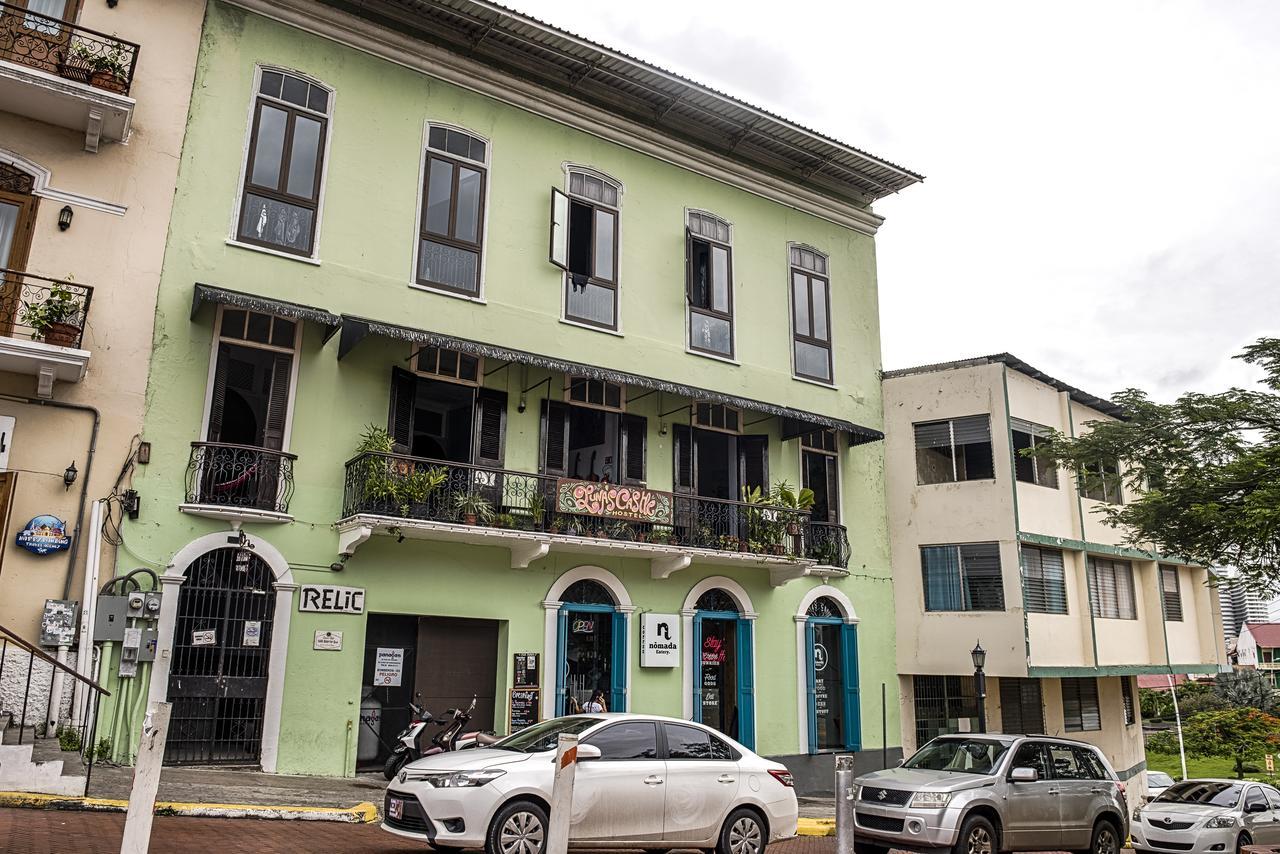 Luna'S Castle Hostel Panamá Esterno foto